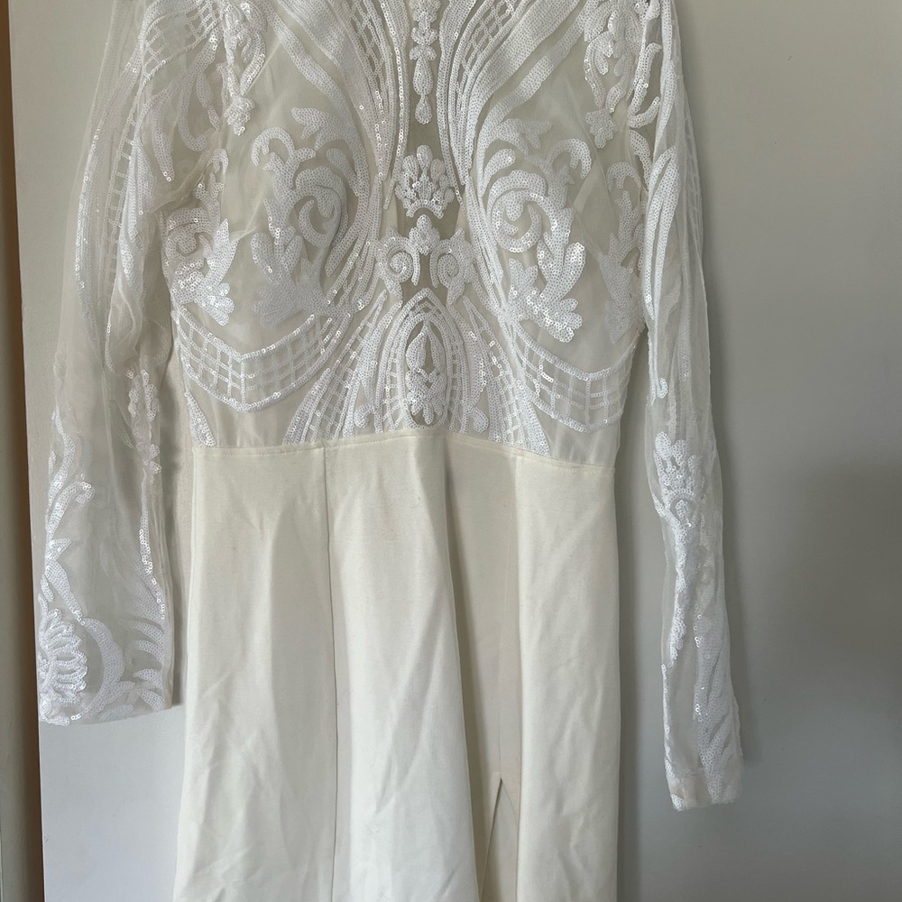 Elegant White Lace Dress